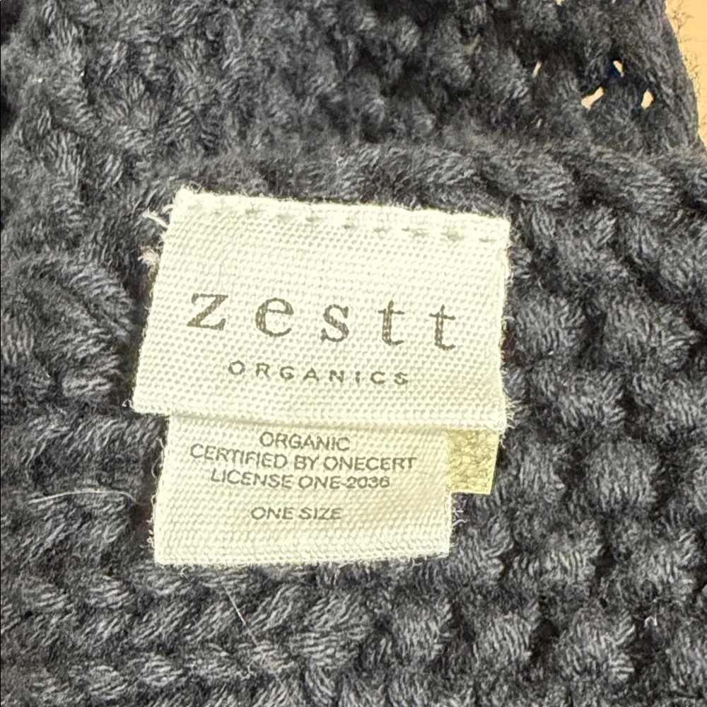 Organic OS Black Knit Scarf With Pockets 14 in wide 8 feet long